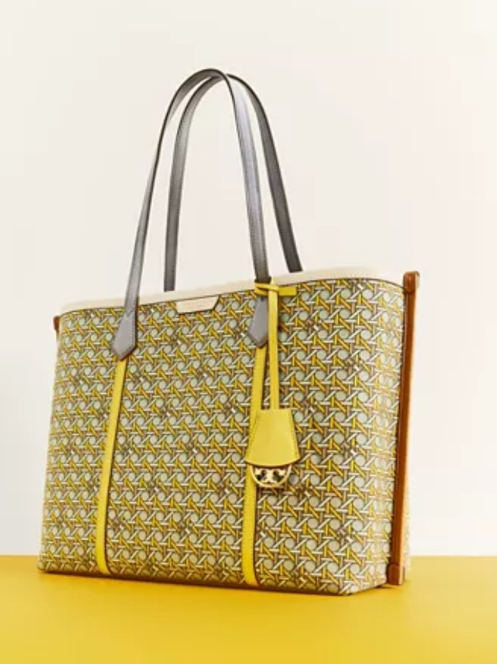 New with Tags Tory Burch Perry Triple Compartment Tote Bag in Basketweave Print - Picture 4 of 16